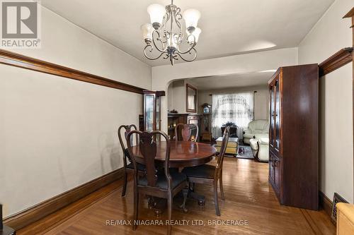 154 Melrose Avenue N, Hamilton (Stipley), ON - Indoor Photo Showing Dining Room