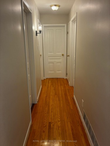 2201 Cliff Road, Mississauga, ON - Indoor Photo Showing Other Room