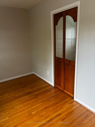 2201 Cliff Road, Mississauga, ON - Indoor Photo Showing Other Room