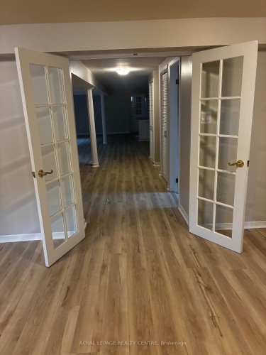 2201 Cliff Road, Mississauga, ON - Indoor Photo Showing Other Room