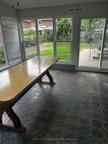 2201 Cliff Road, Mississauga, ON - Indoor Photo Showing Other Room