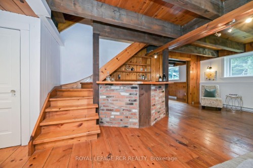 1762 Queen Street, Caledon, ON - Indoor Photo Showing Other Room