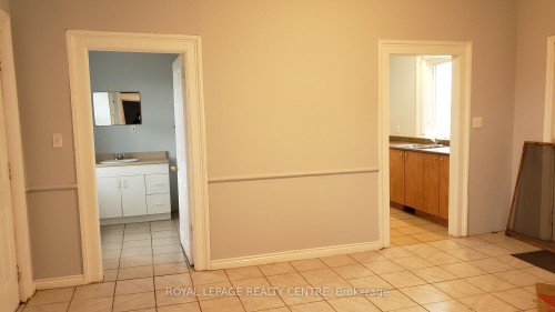 Unit 1-12472 Chinguacousy Road, Caledon, ON - Indoor