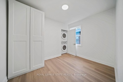Unit 1-172 East 34Th Street, Hamilton, ON - Indoor Photo Showing Laundry Room