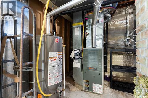 2822 Argyle Street, Regina, SK - Indoor Photo Showing Basement