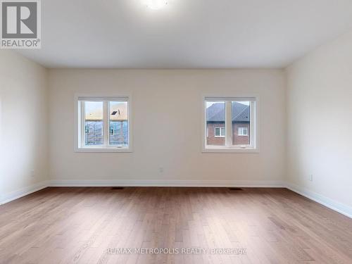 21 La Reine Avenue, Richmond Hill, ON - Indoor Photo Showing Other Room