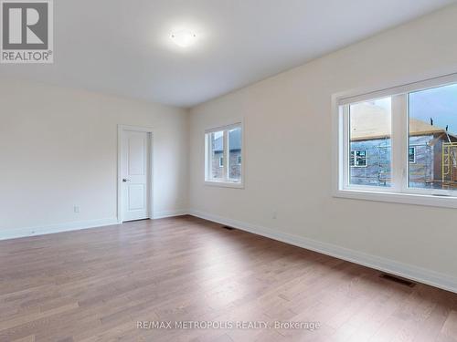 21 La Reine Avenue, Richmond Hill, ON - Indoor Photo Showing Other Room
