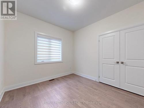 21 La Reine Avenue, Richmond Hill, ON - Indoor Photo Showing Other Room