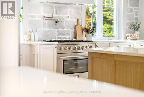356 Old Welsh Road, Hastings Highlands (Monteagle Ward), ON - Indoor Photo Showing Kitchen
