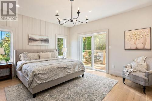 356 Old Welsh Road, Hastings Highlands (Monteagle Ward), ON - Indoor Photo Showing Bedroom