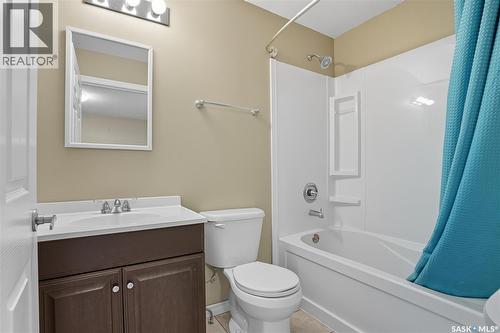 105 Main Street, Harris, SK - Indoor Photo Showing Bathroom