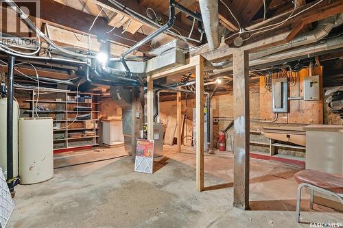 105 Main Street, Harris, SK - Indoor Photo Showing Basement