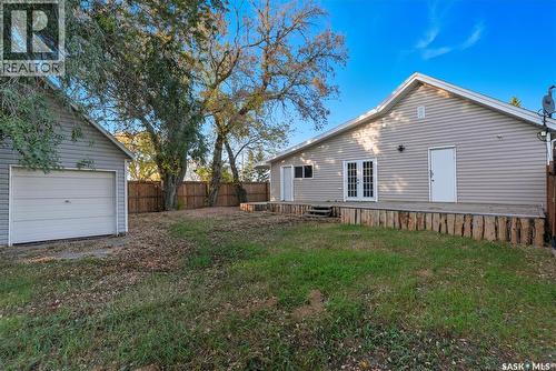 105 Main Street, Harris, SK - Outdoor