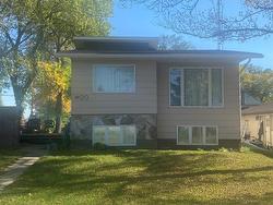 20 Crystal Avenue W  Crystal City, MB R0K 0N0