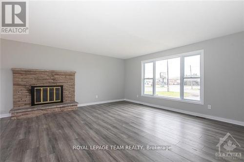 2082 Carp Road, Ottawa, ON 