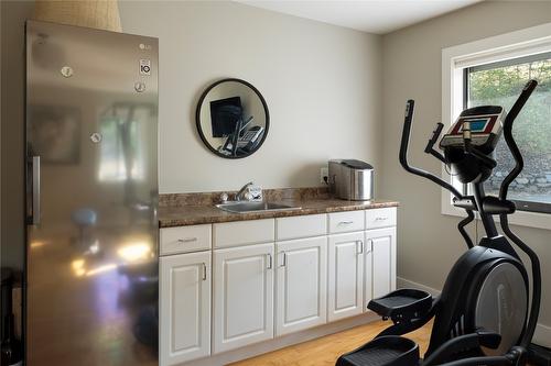 1258 Round Lake Road, Spallumcheen, BC - Indoor