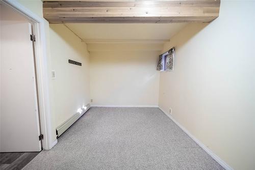 962 Dewdney Way, Kimberley, BC - Indoor Photo Showing Other Room