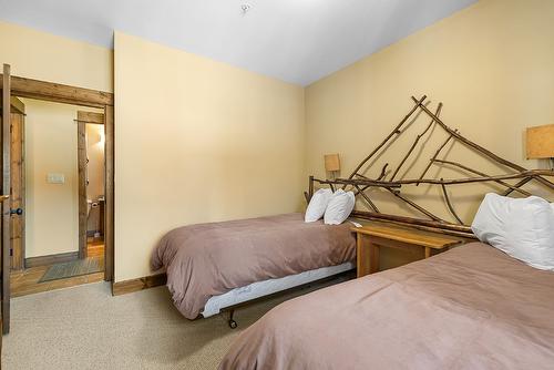 G1-C-1351 Gerry Sorensen Way, Kimberley, BC - Indoor Photo Showing Bedroom