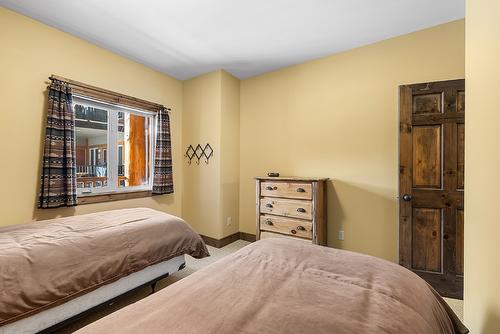 G1-C-1351 Gerry Sorensen Way, Kimberley, BC - Indoor Photo Showing Bedroom