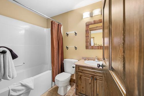 G1-C-1351 Gerry Sorensen Way, Kimberley, BC - Indoor Photo Showing Bathroom