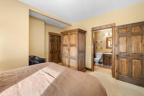 G1-C-1351 Gerry Sorensen Way, Kimberley, BC - Indoor Photo Showing Bedroom