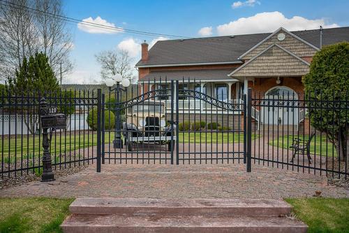 120 Wattsville Road, Cranbrook, BC - Outdoor