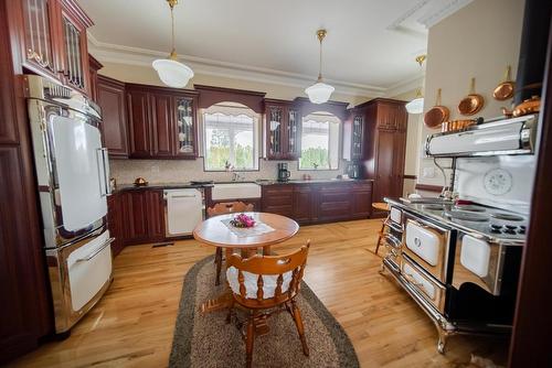 120 Wattsville Road, Cranbrook, BC - Indoor