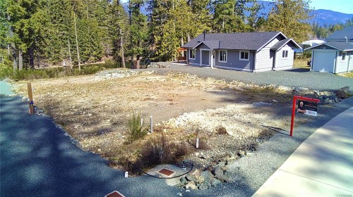 11222 Pine St, Port Alberni, BC 