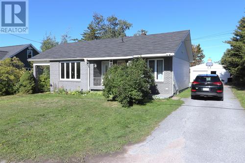 33 Garden Road  Deer Lake, NL A8A 1K9