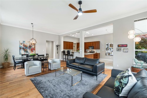 1390 Gabriola Dr, Parksville, BC 