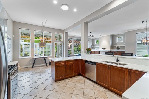 1390 Gabriola Dr, Parksville, BC 