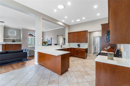 1390 Gabriola Dr, Parksville, BC 