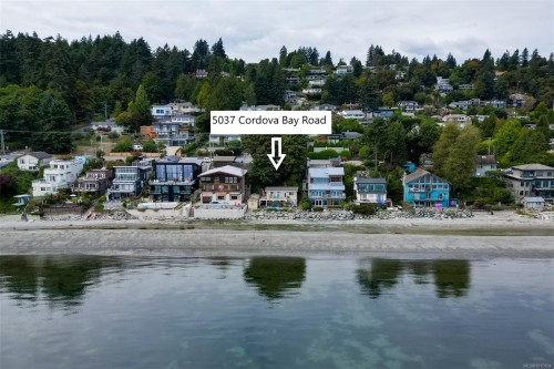 5037 Cordova Bay Rd, Saanich, BC 
