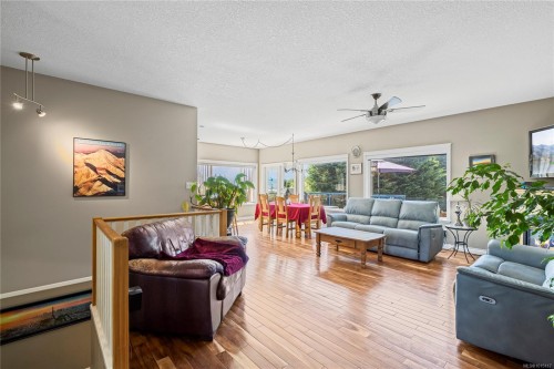 6127 Kiara Pl, Nanaimo, BC 