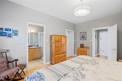 6127 Kiara Pl, Nanaimo, BC 