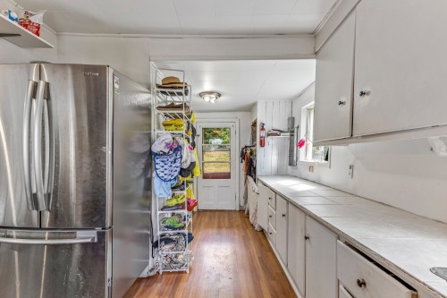 Cuisine - 25  - 29 Ch. Lépine, Val-Des-Lacs, QC - Indoor Photo Showing Kitchen