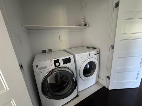 Salle de lavage - 118 Rue De La Tortue, Gatineau (Aylmer), QC - Indoor Photo Showing Laundry Room