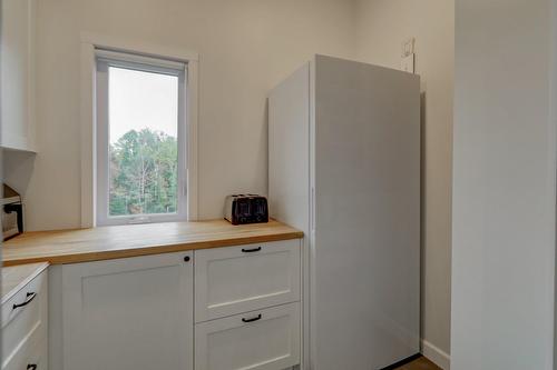 Cuisine - 181 Mtée Du Coteau, Lantier, QC - Indoor Photo Showing Kitchen