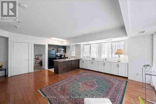 401 - 234 Rideau Street, Ottawa, ON - Indoor