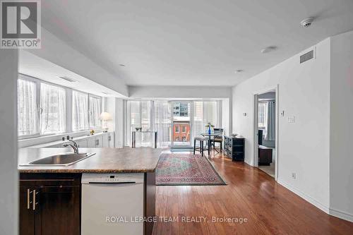 401 - 234 Rideau Street, Ottawa, ON - Indoor