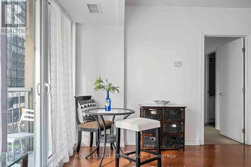 401 - 234 Rideau Street, Ottawa, ON - Indoor