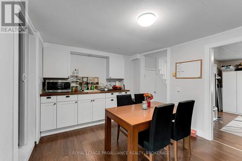318 Sydenham Street, Kingston (East Of Sir John A. Blvd), ON - Indoor Photo Showing Kitchen