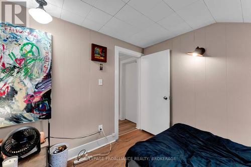 318 Sydenham Street, Kingston (East Of Sir John A. Blvd), ON - Indoor Photo Showing Bedroom
