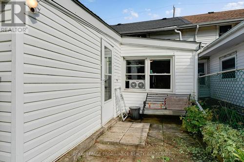 318 Sydenham Street, Kingston (East Of Sir John A. Blvd), ON - Outdoor With Exterior
