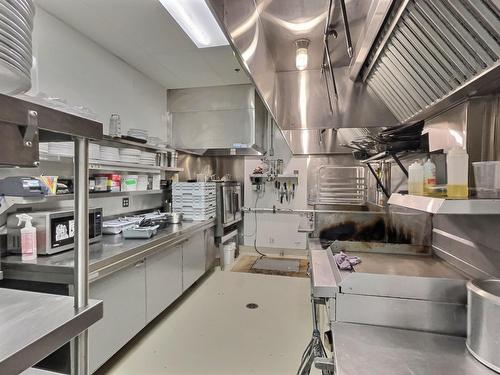 Intérieur - 321  - 327 Rue Des Forges, Trois-Rivières, QC - Indoor Photo Showing Kitchen