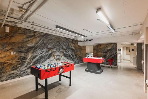 Common room - 1116-1100 Av. Du Docteur-Penfield, Montréal (Ville-Marie), QC - Indoor Photo Showing Other Room