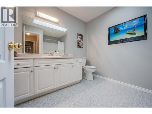 11702 Golf Course Drive, Osoyoos, BC - Indoor Photo Showing Bathroom