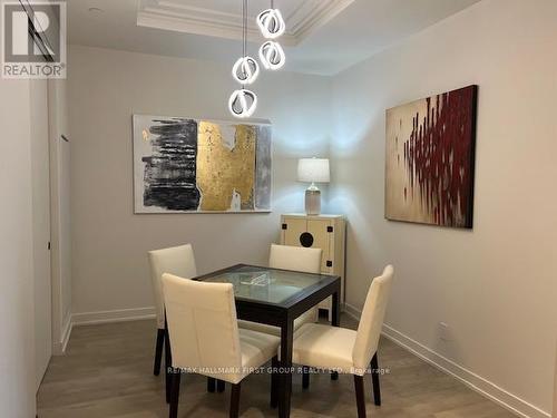 407 - 123 Maurice Drive, Oakville, ON - Indoor Photo Showing Dining Room