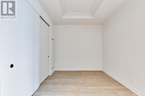 407 - 123 Maurice Drive, Oakville, ON - Indoor Photo Showing Other Room