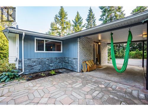 2758 Leecrest Road, Nelson, BC - Outdoor